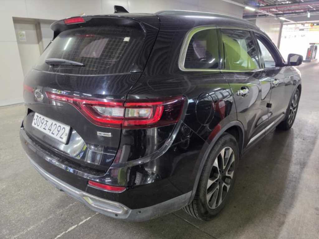 SAMSUNG QM6 - Vista 4