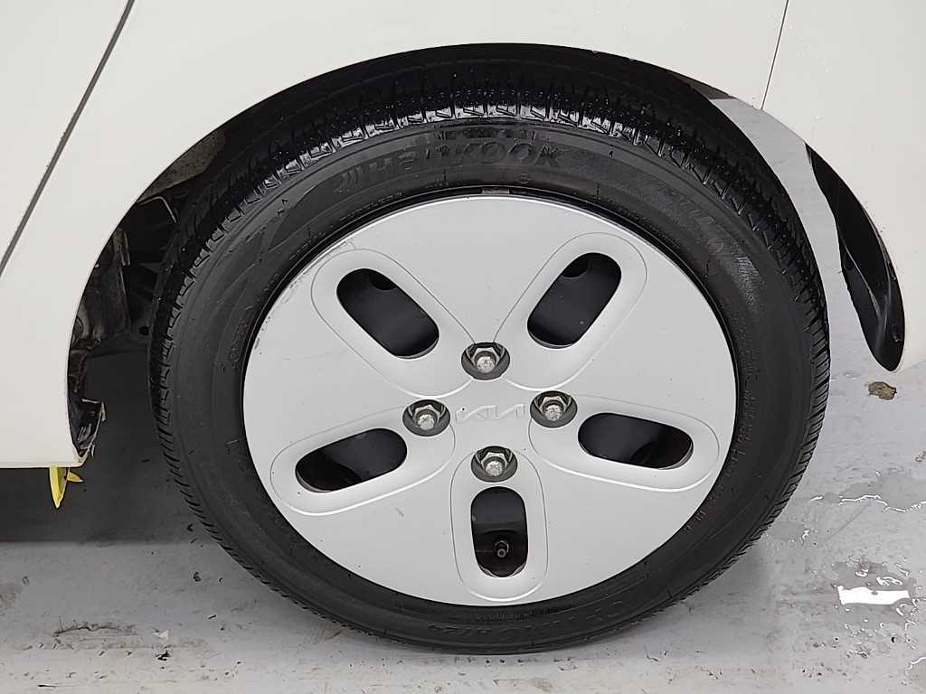 KIA Ray 2022 Blanco - Importación desde Corea - HF Imports Iquique - Foto 18