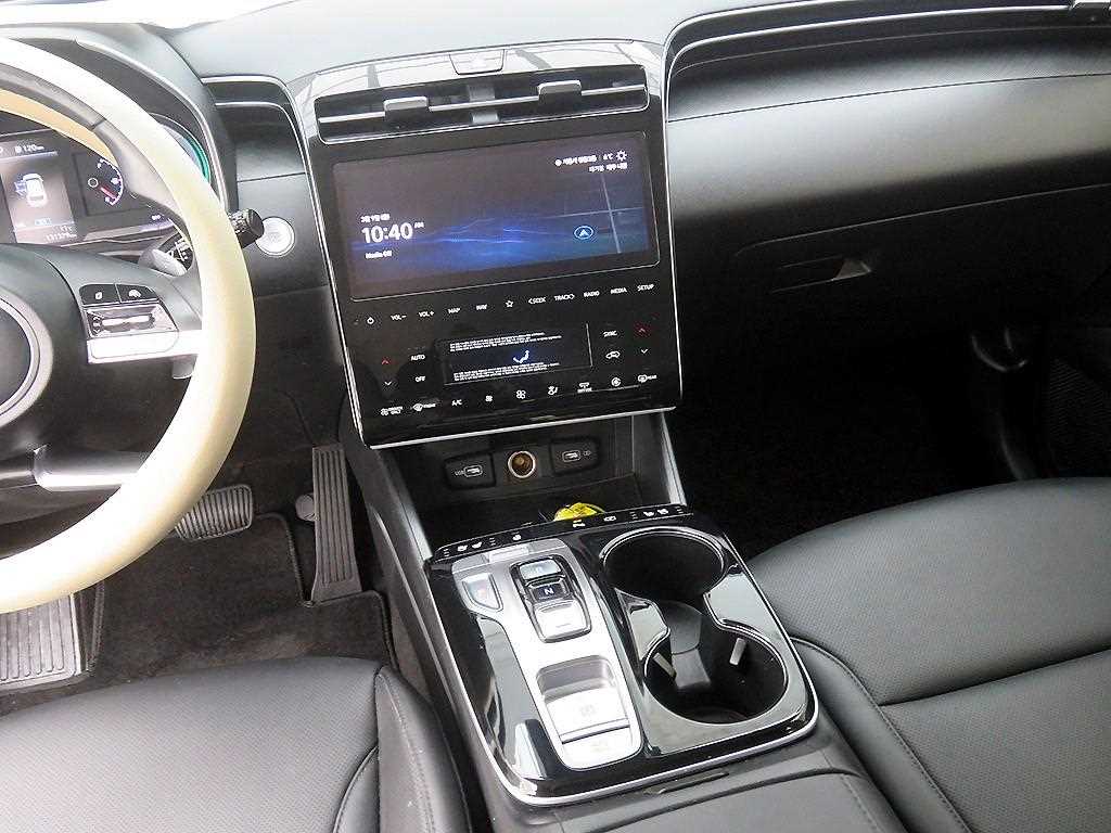 HYUNDAI Tucson - Vista 11