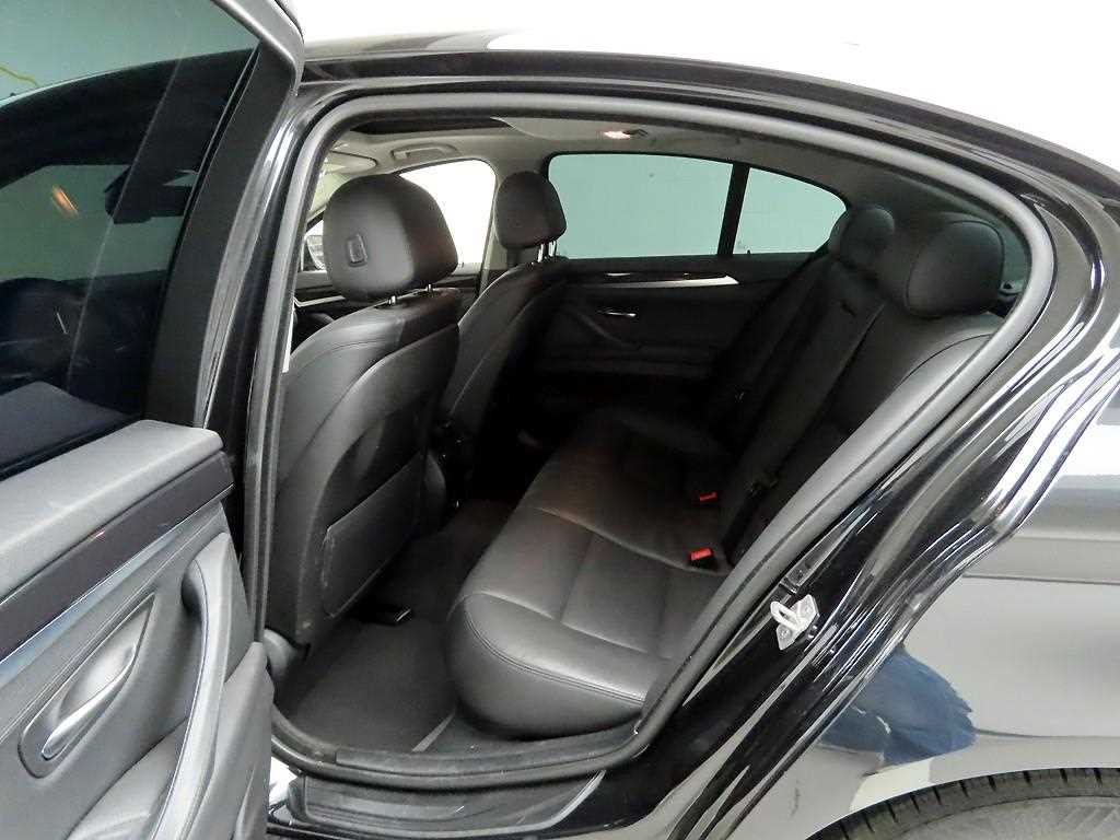 BMW 5 Series - Vista 12