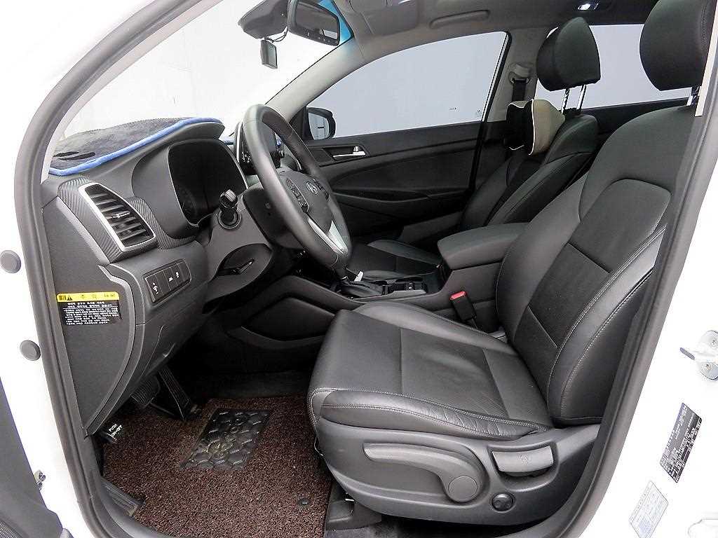 HYUNDAI Tucson - Vista 6