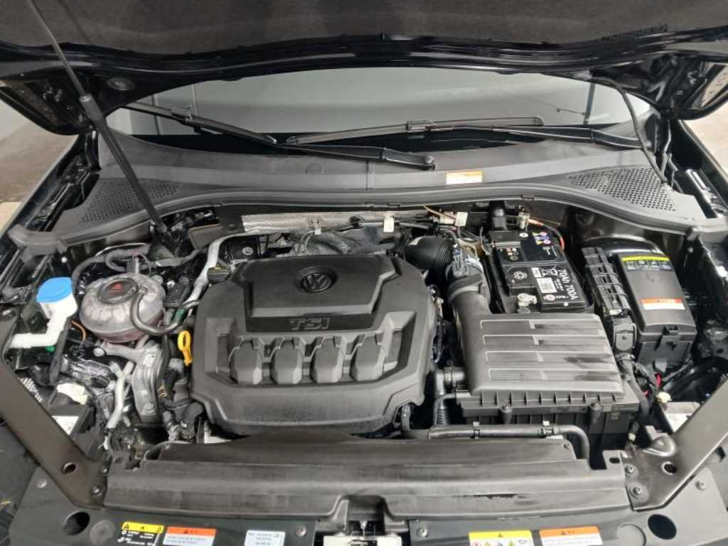 Volkswagen Tiguan 2024 Negro - Importación desde Corea - HF Imports Iquique - Foto 19