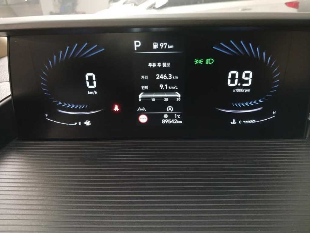 HYUNDAI Staria - Vista 7