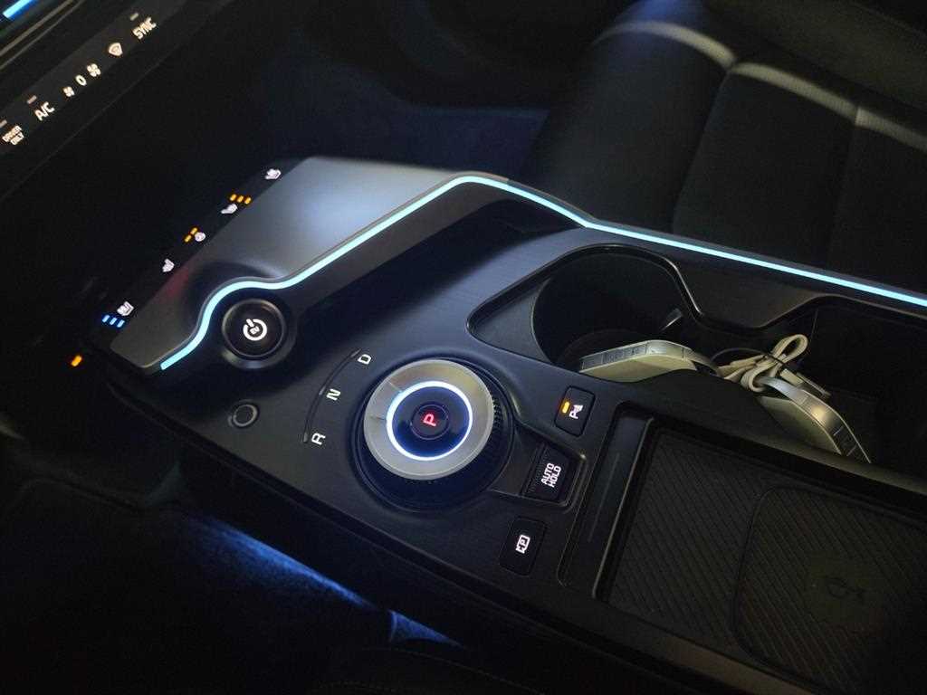 KIA EV6 2025 Negro - Importación desde Corea - HF Imports Iquique - Foto 13