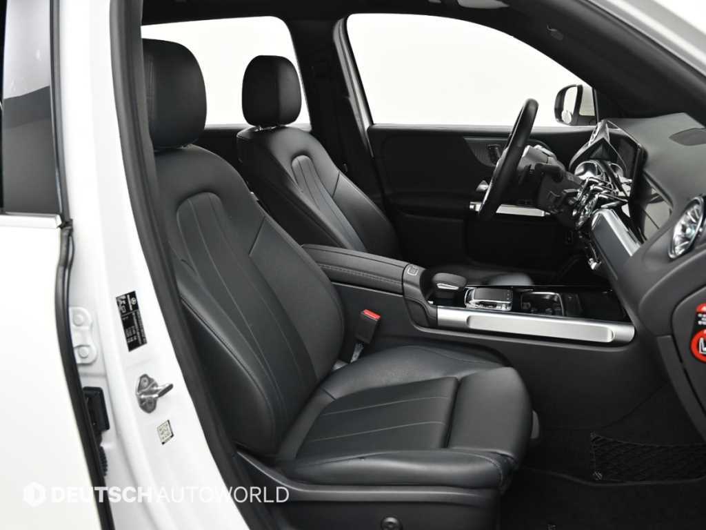 Mercedes Benz GLB Class - Vista 10