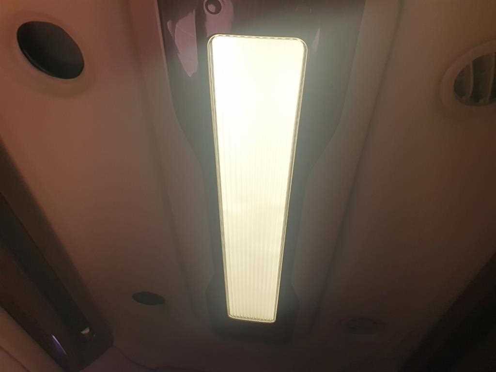 KIA Carnival 2016 Negro - Importación desde Corea - HF Imports Iquique - Foto 20