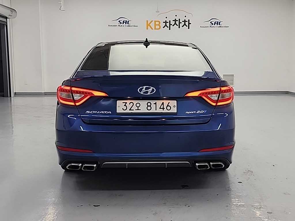 HYUNDAI Sonata - Vista 3