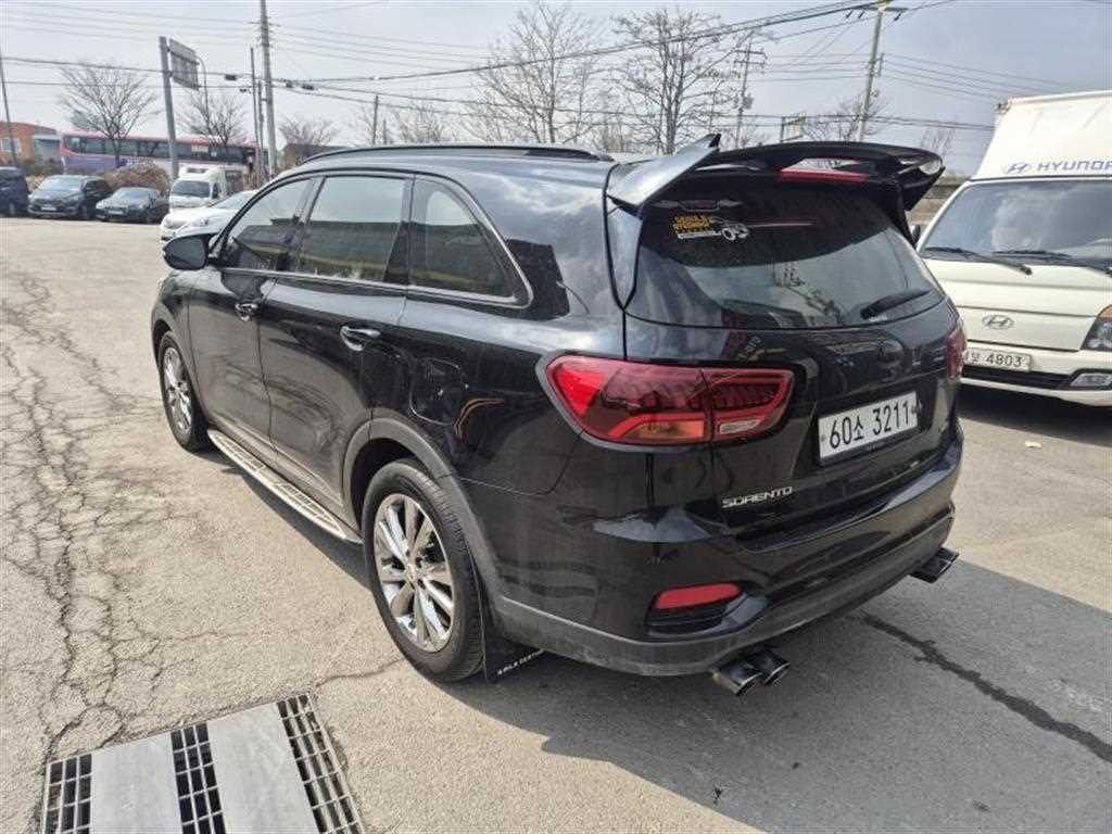 KIA Sorento - Vista 3