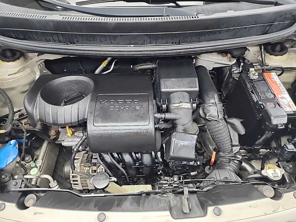 KIA Morning - Vista 5