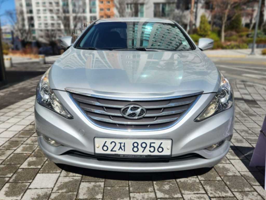 HYUNDAI Sonata 2012 Plateado - Importación desde Corea - HF Imports Iquique - Foto 1
