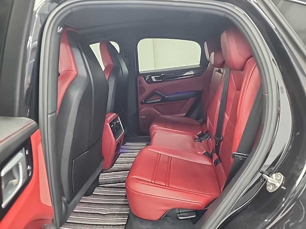 Porsche Cayenne - Vista 12