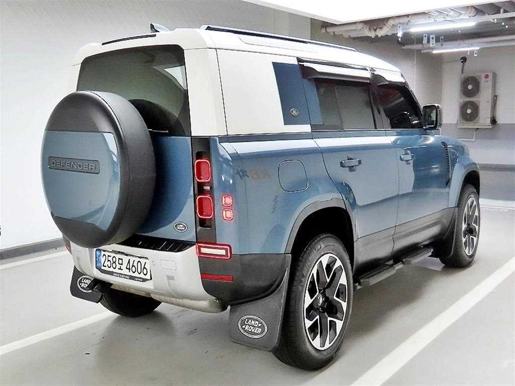 Land Rover Defender - Vista 4