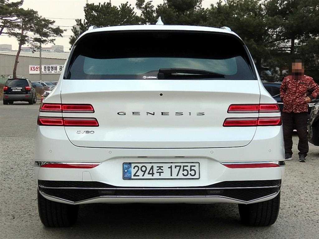 Genesis GV80 - Vista 4