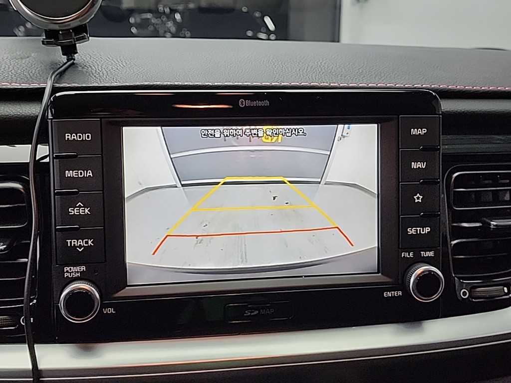 KIA Stonic 2019 Blanco - Importación desde Corea - HF Imports Iquique - Foto 14