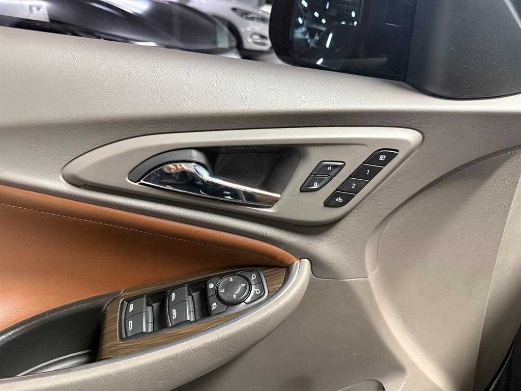 Chevrolet Malibu - Vista 10