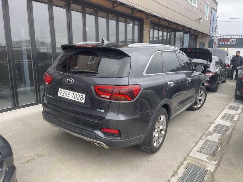 KIA Sorento - Vista 2