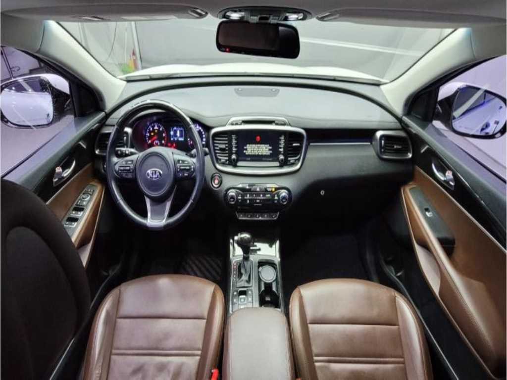 KIA Sorento - Vista 6