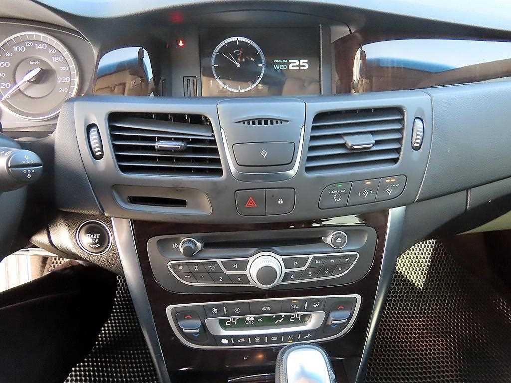 SAMSUNG SM5 2012 Blanco - Importación desde Corea - HF Imports Iquique - Foto 13