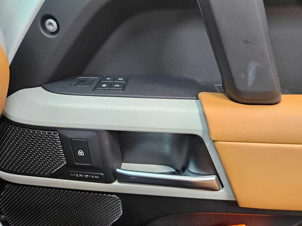 Land Rover Defender 2023 Blanco - Importación desde Corea - HF Imports Iquique - Foto 18