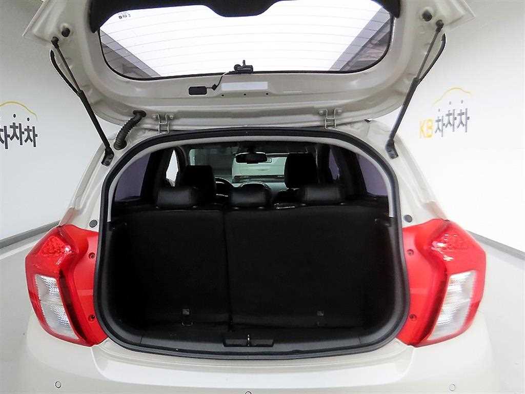 Chevrolet Spark - Vista 5