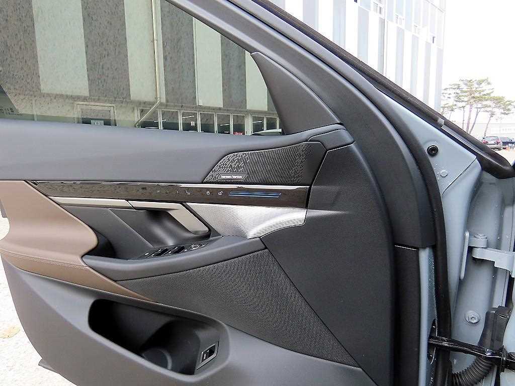 BMW 5 Series - Vista 12