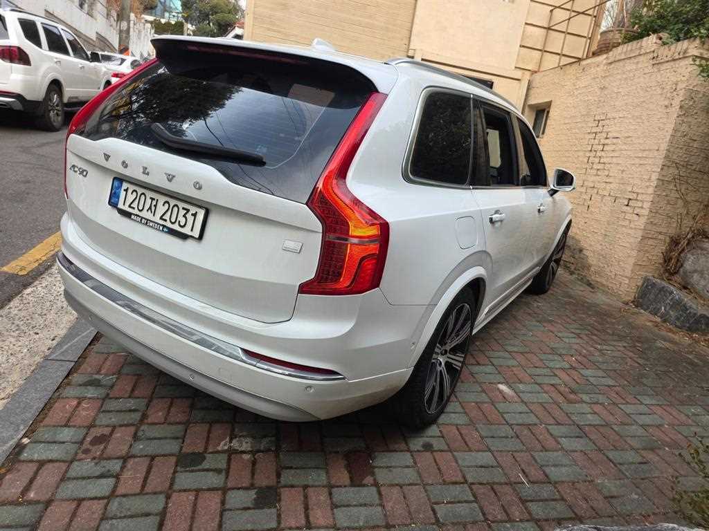 Volvo XC90 - Vista 5