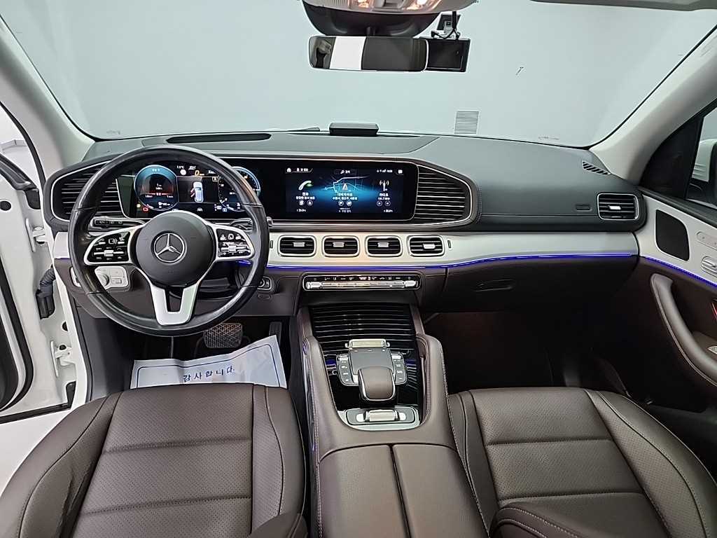 Mercedes Benz GLE Class - Vista 7