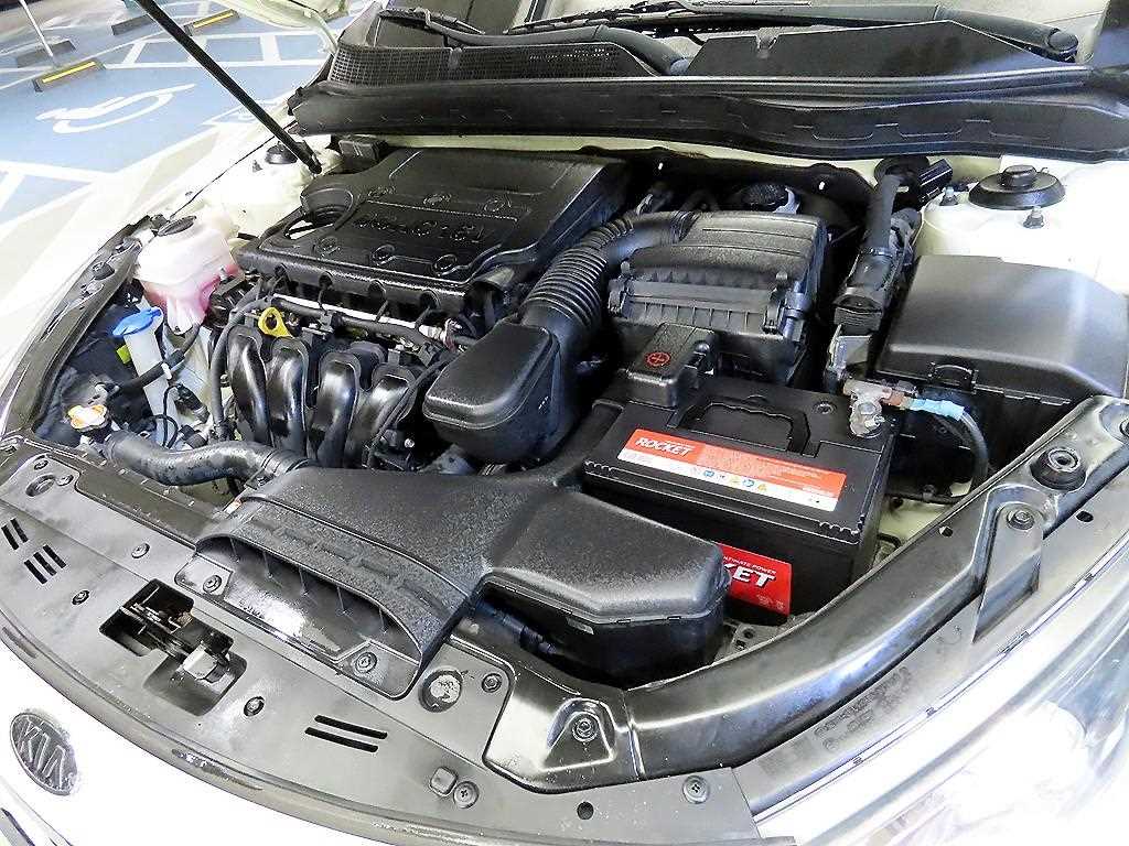 KIA K5 2011 Blanco - Importación desde Corea - HF Imports Iquique - Foto 19