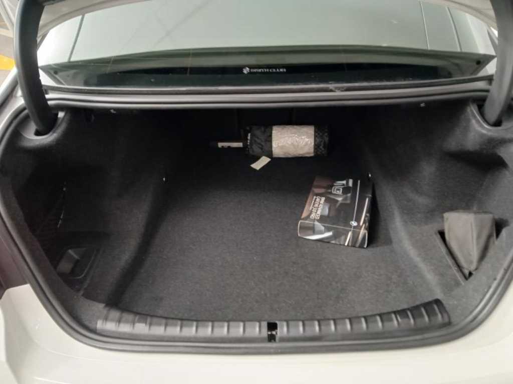 BMW 5 Series 2023 Blanco - Importación desde Corea - HF Imports Iquique - Foto 18