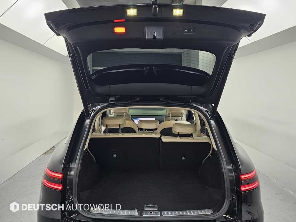 Genesis GV70 2025 Negro - Importación desde Corea - HF Imports Iquique - Foto 19