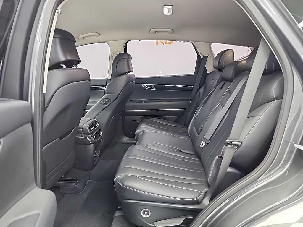 Genesis GV80 - Vista 12