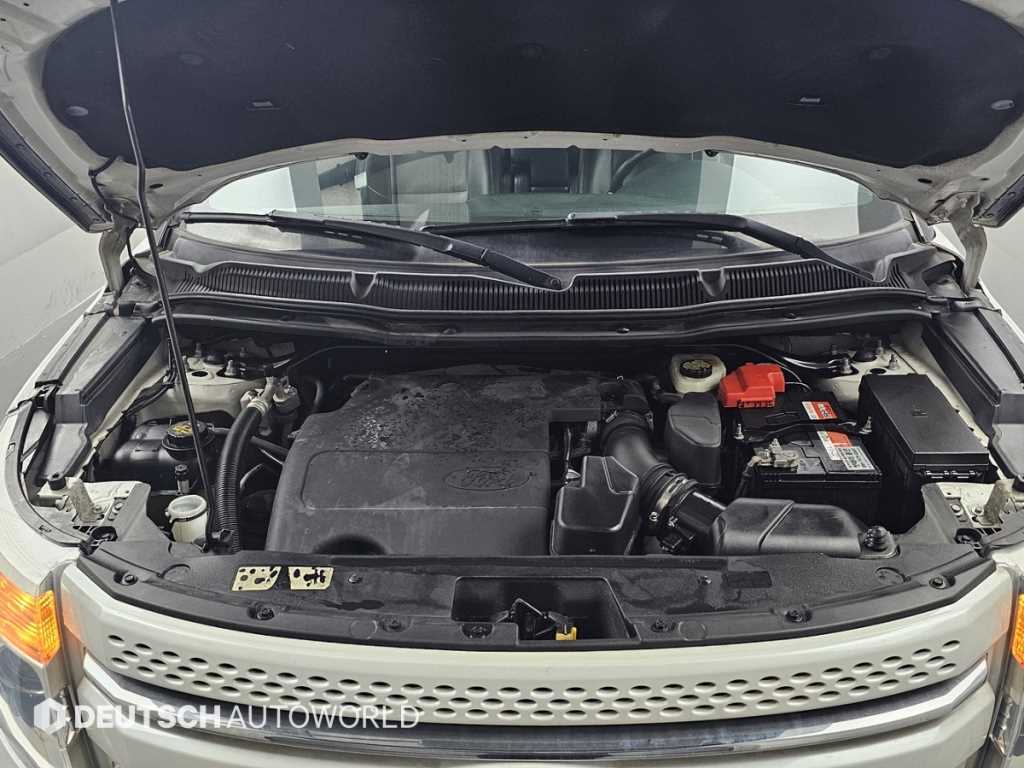 Ford Explorer - Vista 6