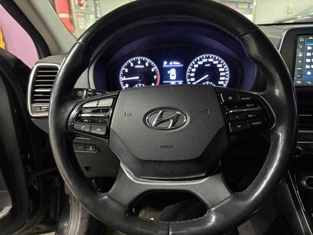 HYUNDAI Grandeur - Vista 4