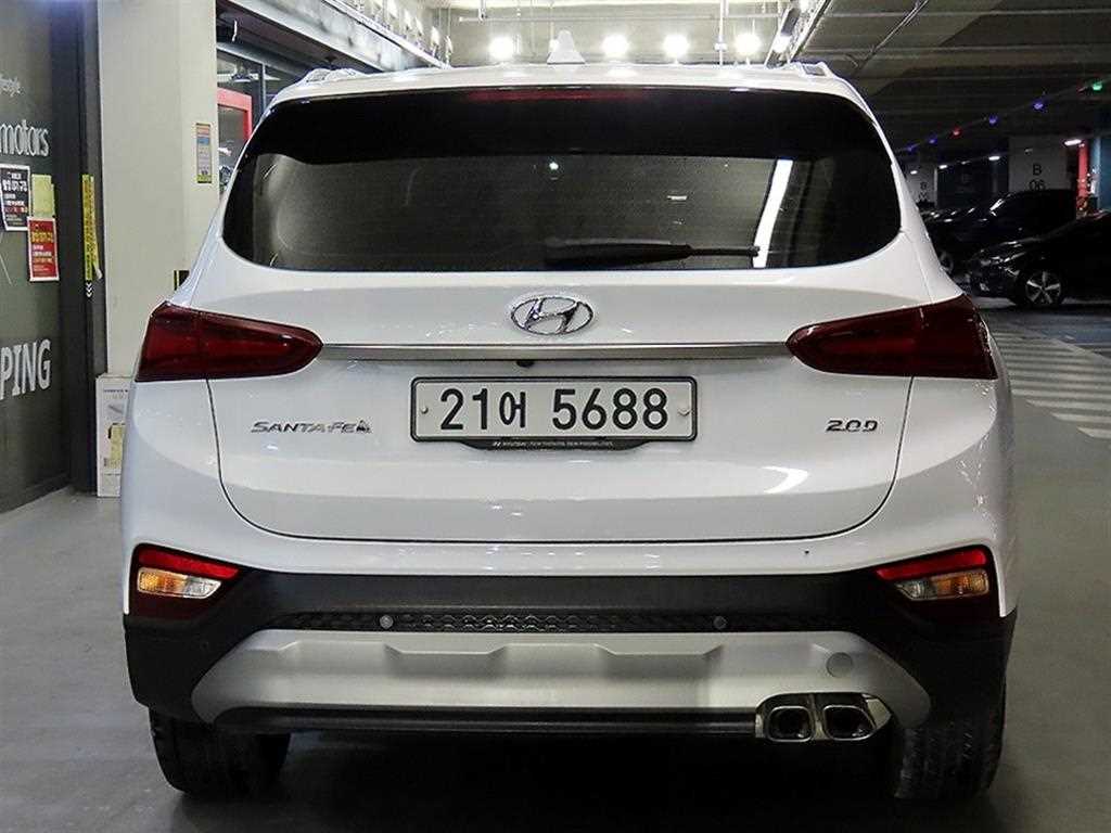 HYUNDAI Santa Fe - Vista 5