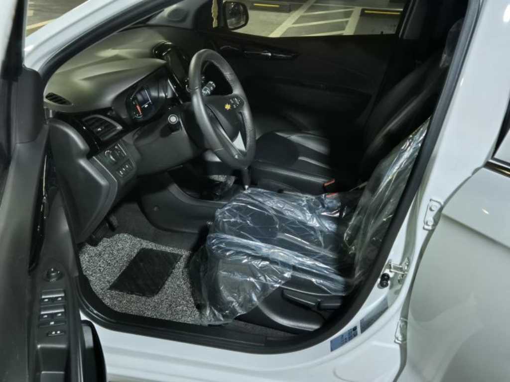 Chevrolet Spark - Vista 8