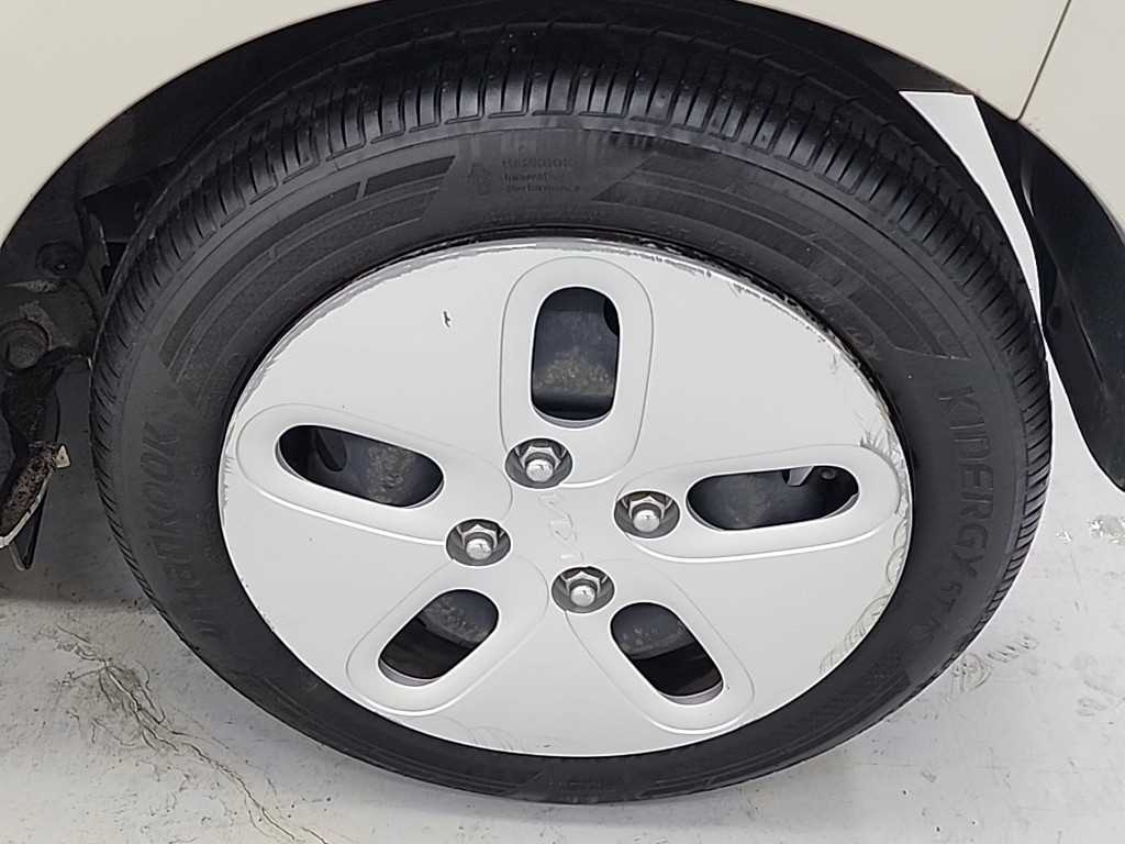 KIA Ray 2022 the color of pearl - Importación desde Corea - HF Imports Iquique - Foto 19