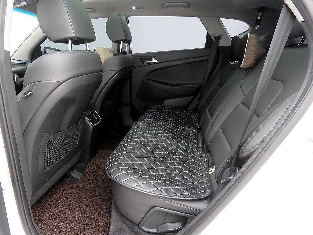 HYUNDAI Tucson - Vista 7