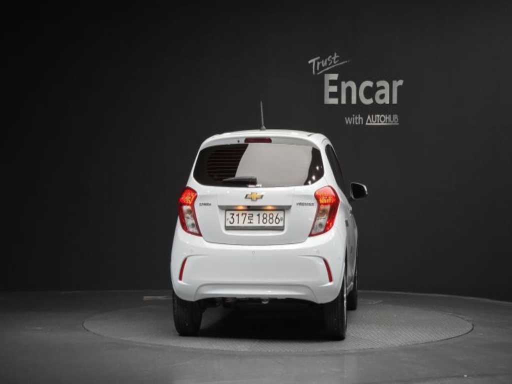 Chevrolet Spark - Vista 4