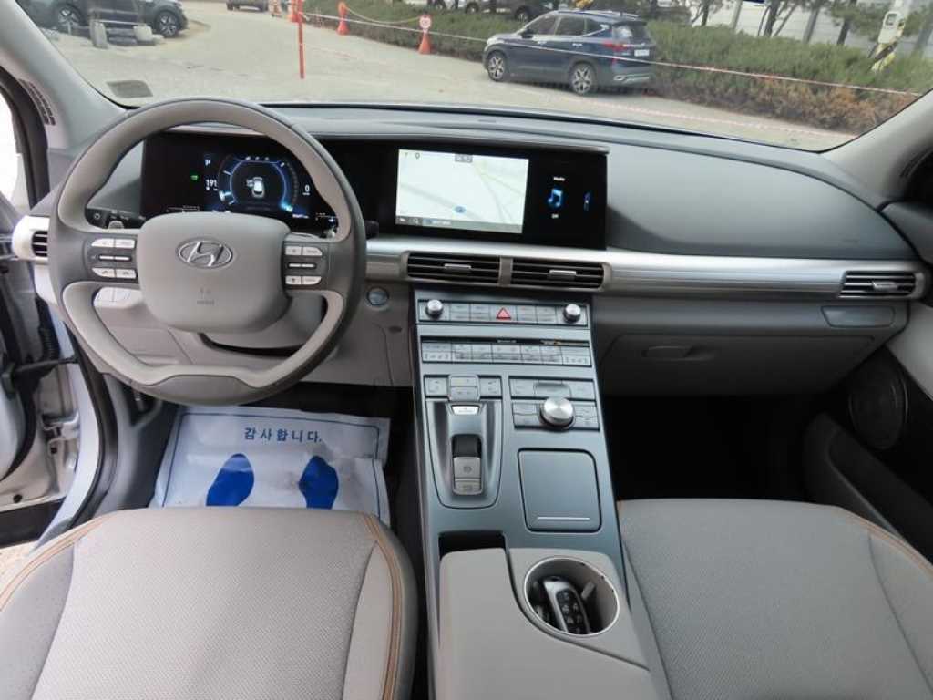 HYUNDAI Nexo - Vista 9