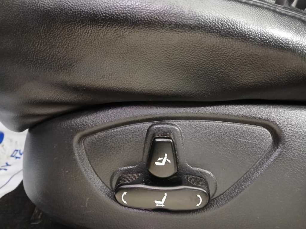 Ssangyong Rexton - Vista 11