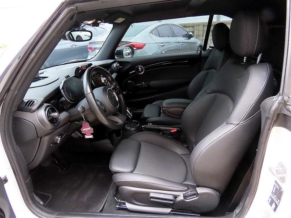 Mini Cooper Convertible - Vista 9