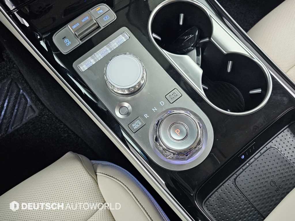 Genesis GV70 - Vista 9