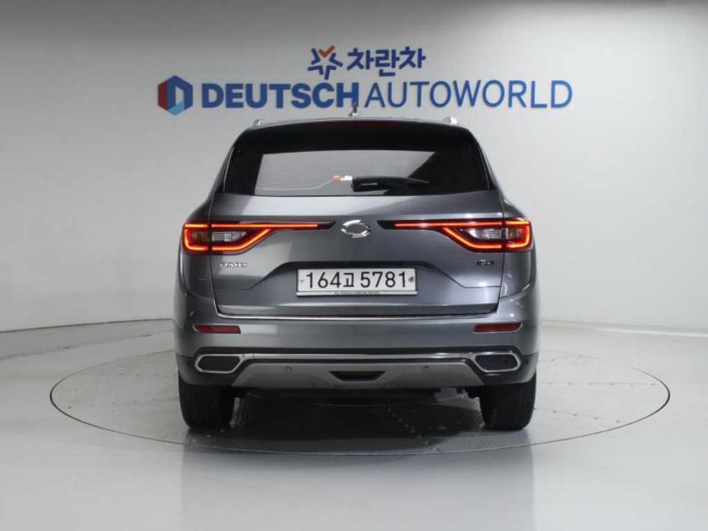 SAMSUNG QM6 - Vista 4