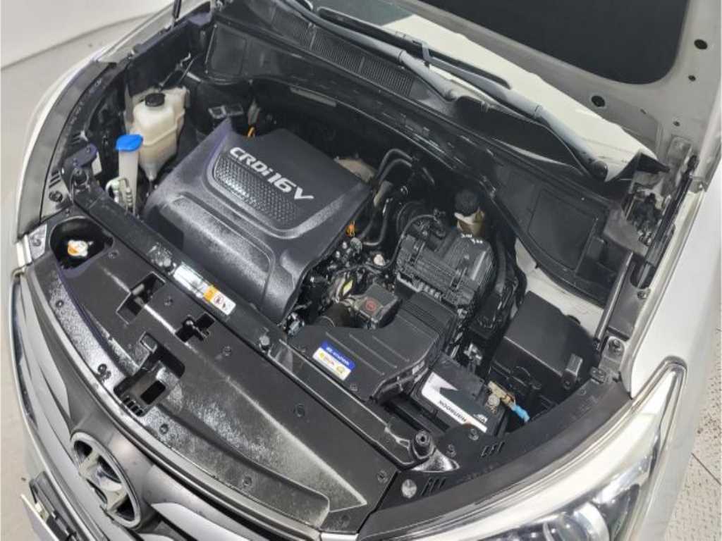 HYUNDAI Santa Fe - Vista 8