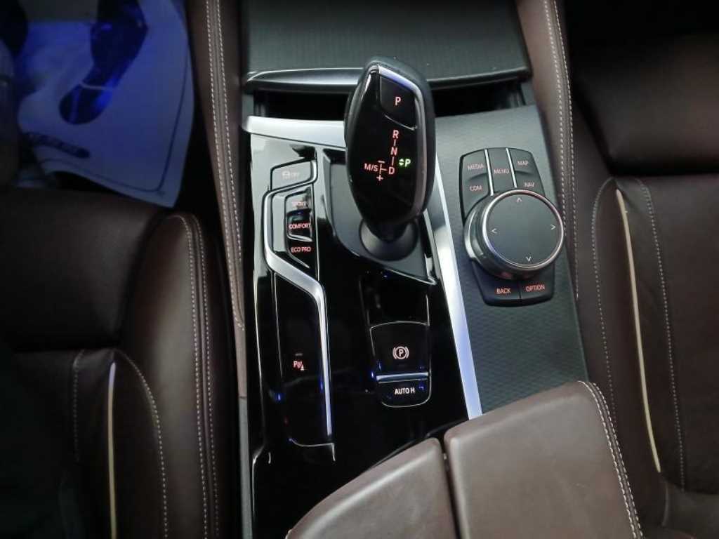 BMW 5 Series 2023 Blanco - Importación desde Corea - HF Imports Iquique - Foto 13