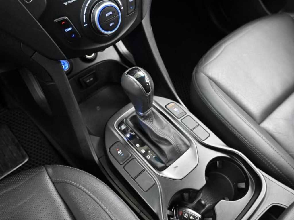 HYUNDAI Santa Fe - Vista 9