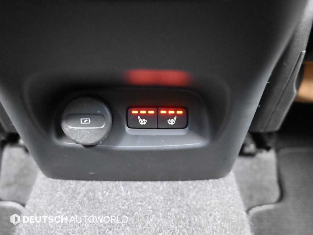 Volvo XC40 2021 Negro - Importación desde Corea - HF Imports Iquique - Foto 16