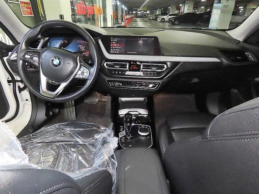 BMW 2 series - Vista 10