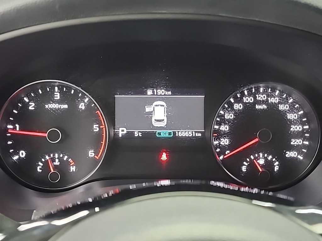 KIA Sportage - Vista 6