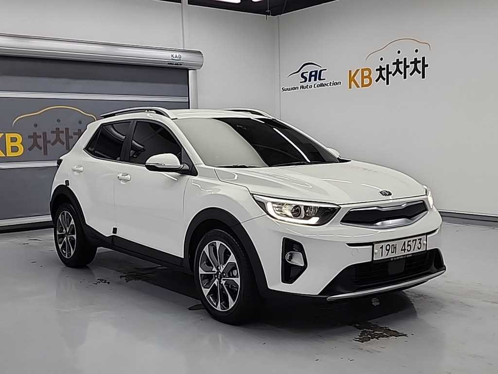 KIA Stonic - Vista 4